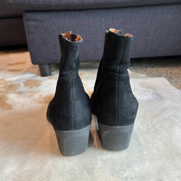 Forever 21 Faux Suede Western Booties | Size 10 - Picture 3 of 3